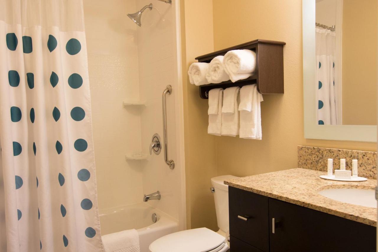 Towneplace Suites By Marriott Lincoln North Exterior photo