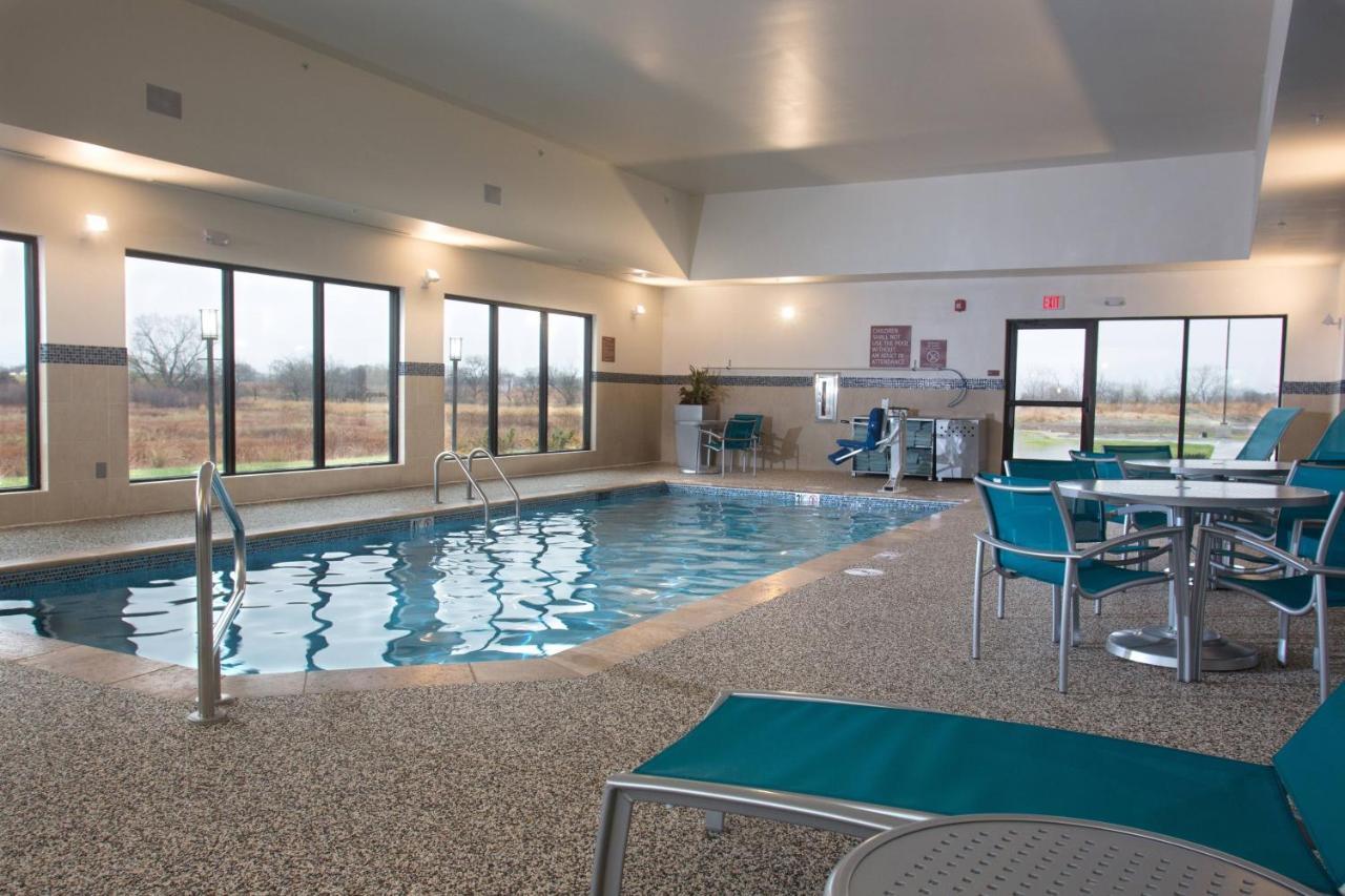 Towneplace Suites By Marriott Lincoln North Exterior photo