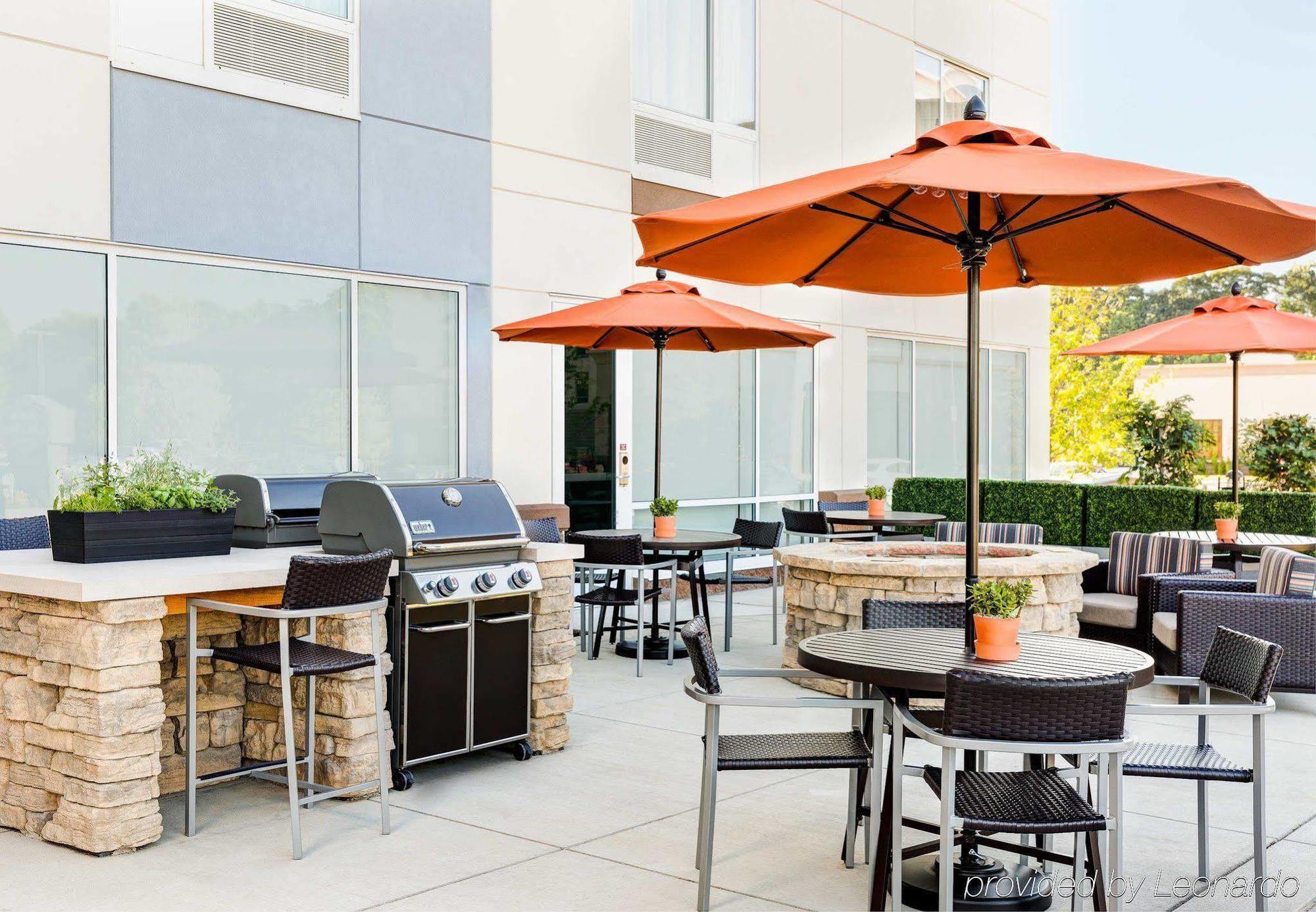 Towneplace Suites By Marriott Lincoln North Exterior photo